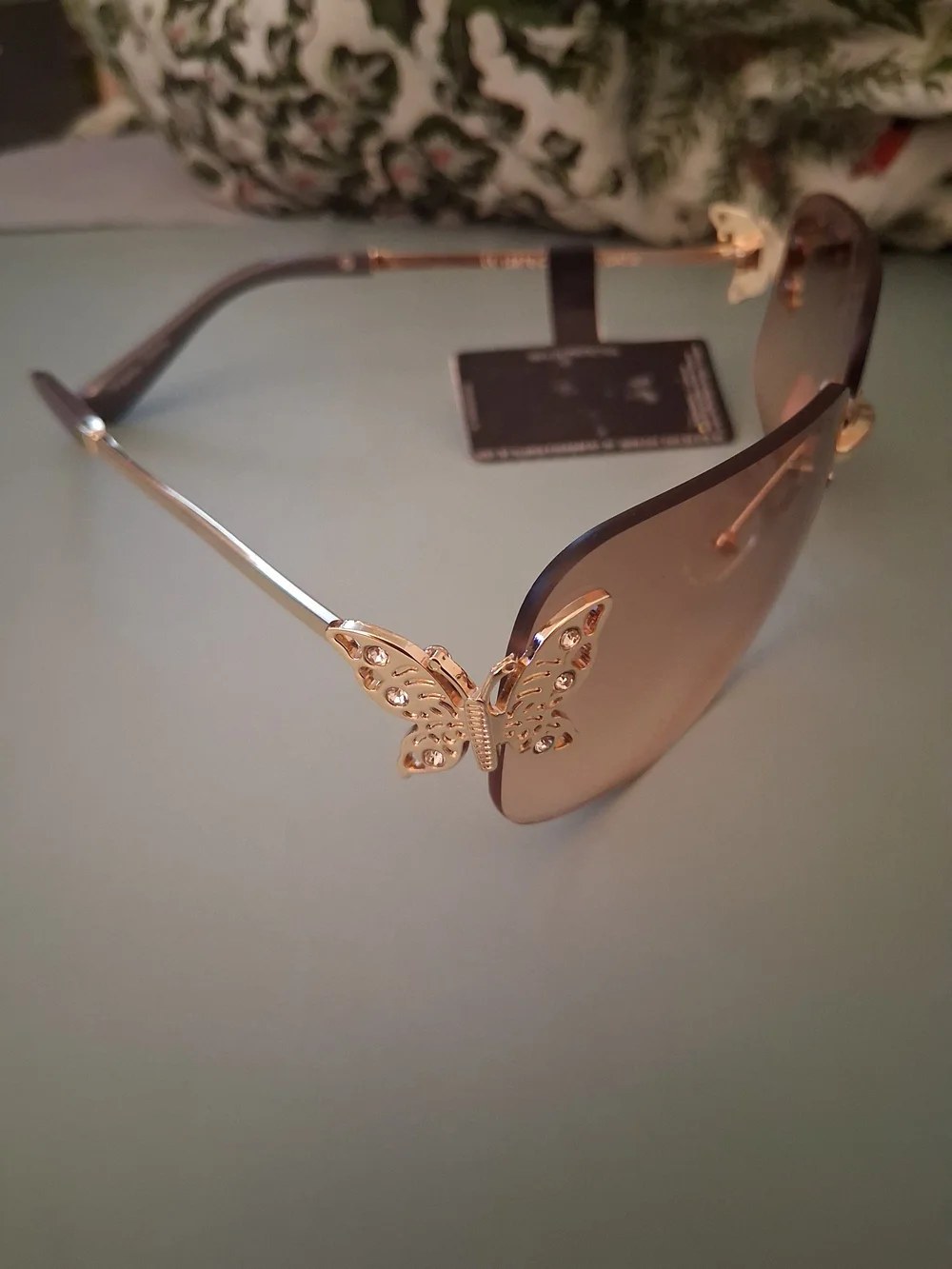 House Of Harlow 1960 Gold Butterfly Accent Sunglasses - Rimless NWT I’ll